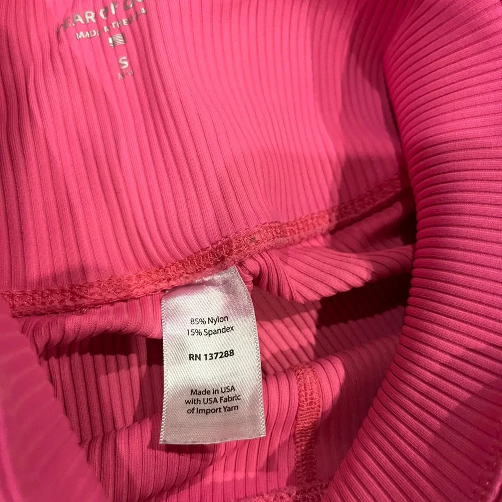 YEAR OF OURS Bike Shorts Pink‎ Ribbed Long Athleisure Activewear Size Small
